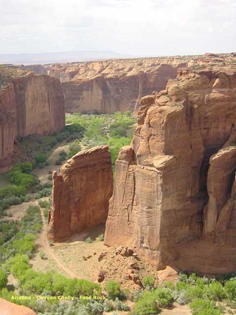 chinle canyon de chelly - face rock